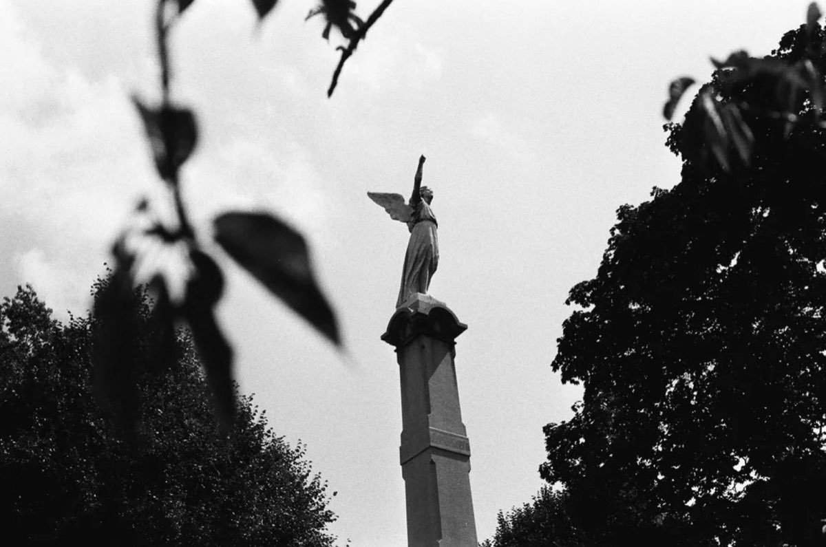 Black and white photograph by Josh Seff